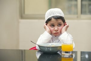 Hal – Hal Yang Dimakruhkan Saat Puasa Ramadhan Dalam Syariat Islam